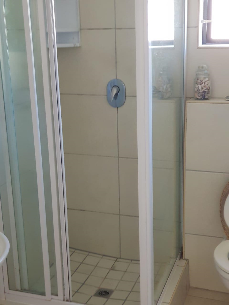 To Let 2 Bedroom Property for Rent in Burgundy Estate Western Cape